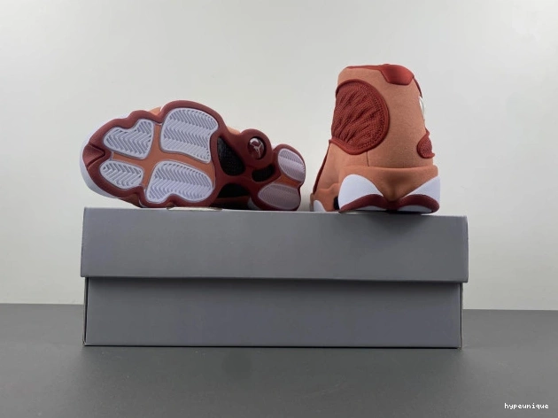 HYPE Jordan Dune Red DJ5982-601 Air 13 0819